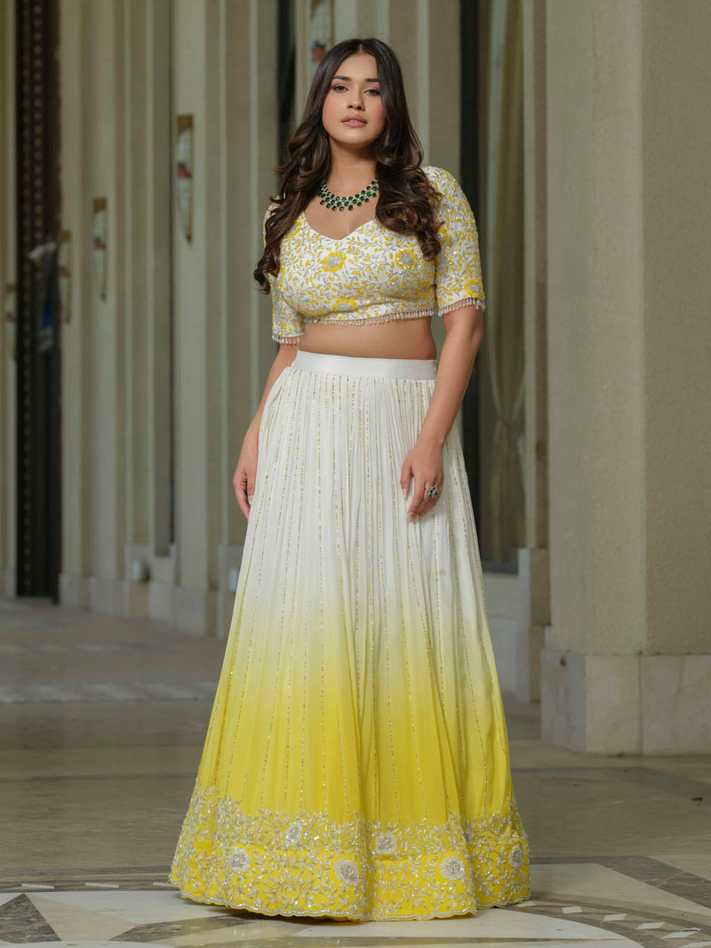 Simple and elegant. White lehenga. Yellow blouse. Yellow dupatta. Love |  Indian fashion, Indian dresses, Indian outfits